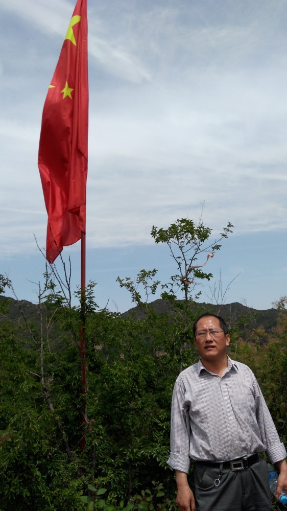 我会组织会员代表到沕沕水接受爱国教育