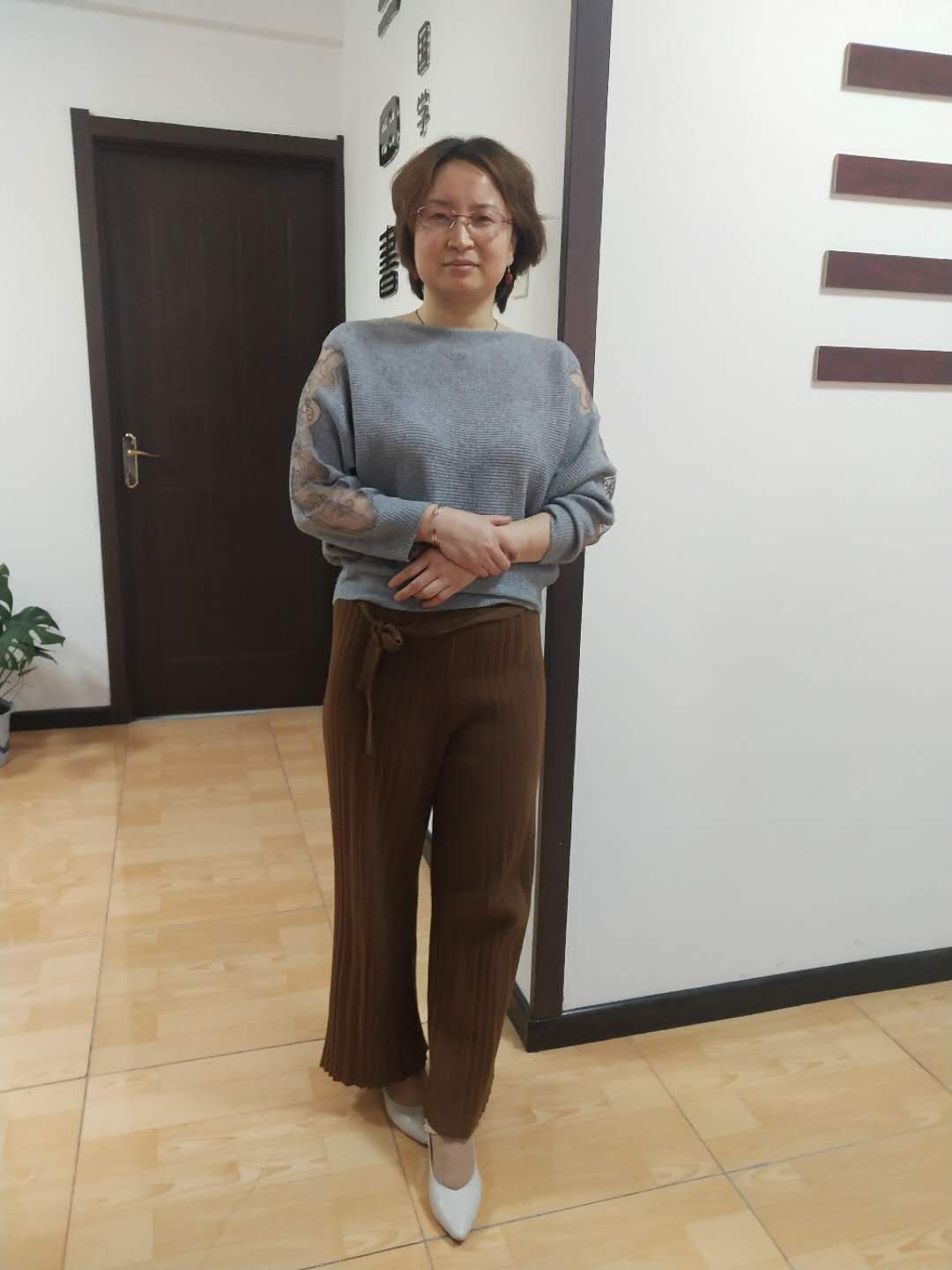 第二届河北省传统文化教育学会会员杜晓莉简介