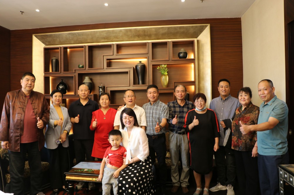 为员工“培根”,为企业“铸魂”——河北省传统文化教育学会到弘韵珠宝商行调研